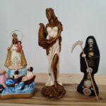 FIGURAS, CAJAS, TAROT Y PENDULOS