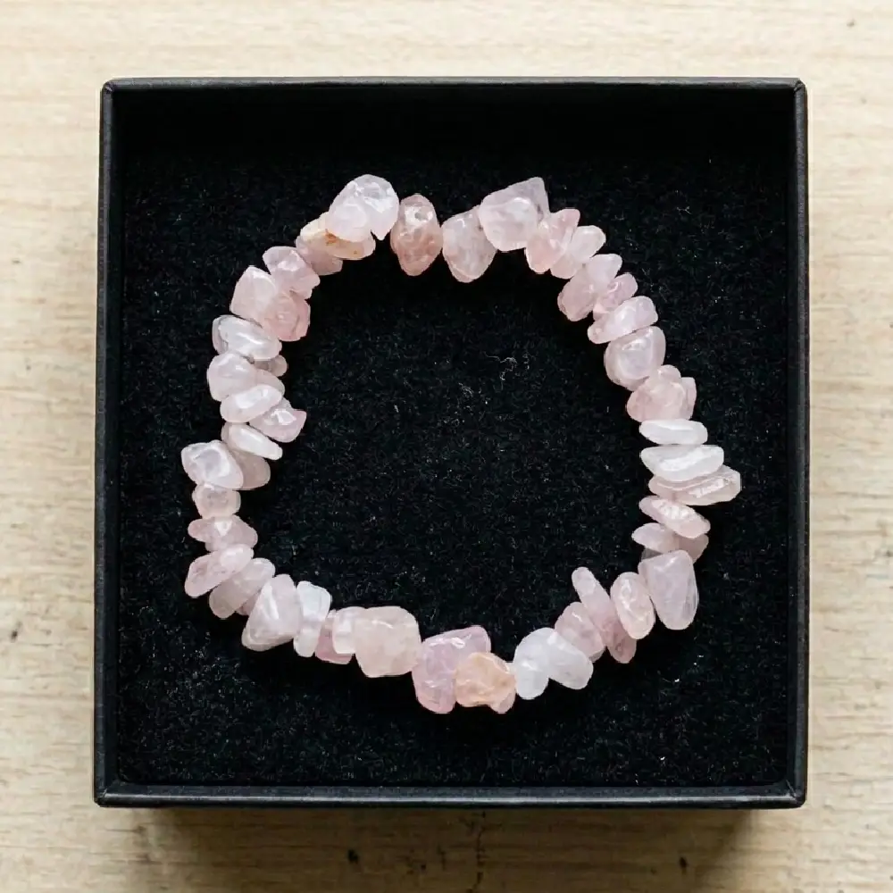 Pulsera de Cuarzo Rosa para el Amor y el Equilibrio Emocional 2 Pulsera chip cuarzo rosa