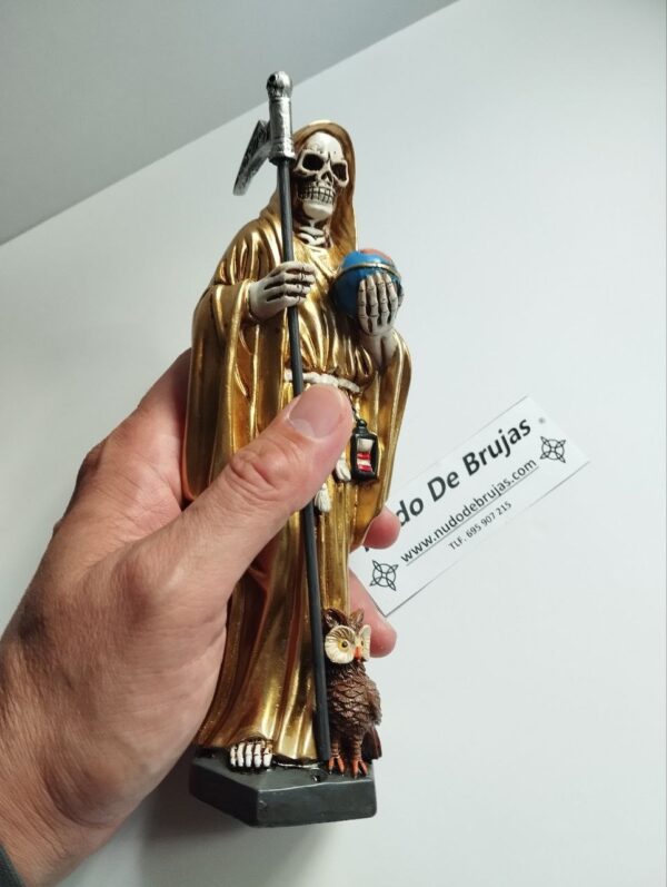 Imagen de la Santa Muerte Dorada