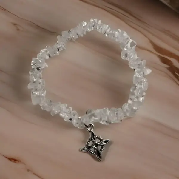 comprar pulsera cuarzo cristal con nudo de brujas